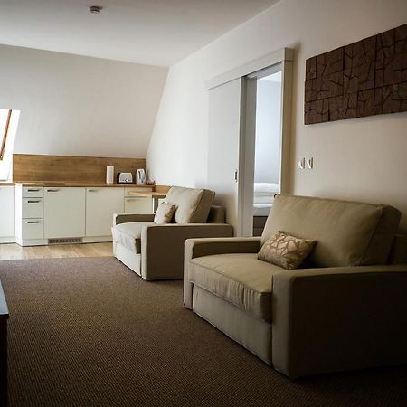 A7 Apartments Komárno エクステリア 写真