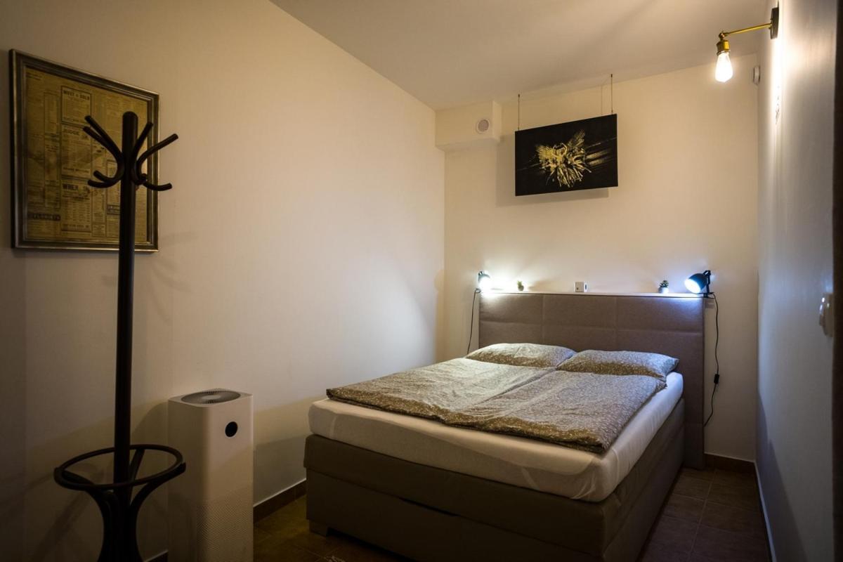 A7 Apartments Komárno エクステリア 写真