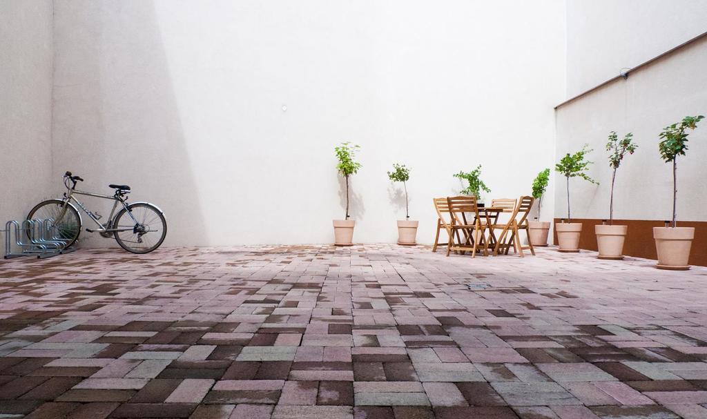 A7 Apartments Komárno エクステリア 写真