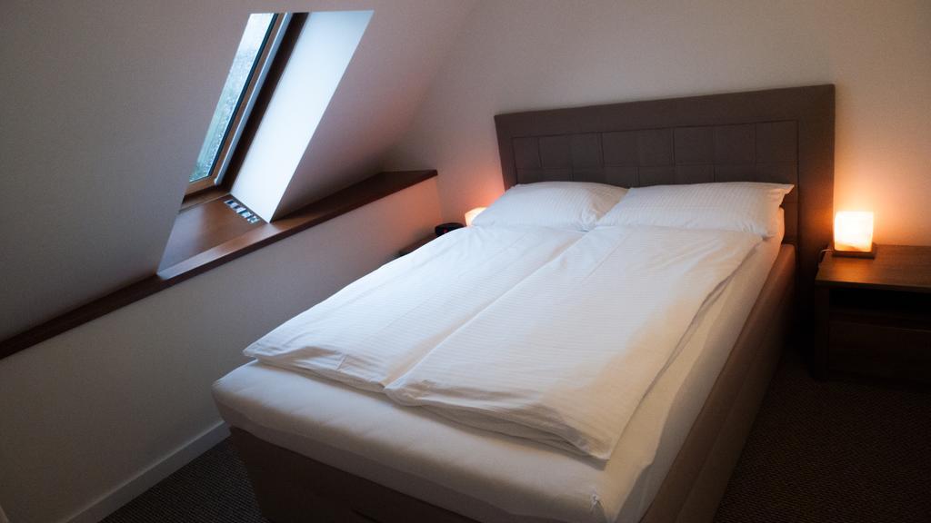 A7 Apartments Komárno エクステリア 写真